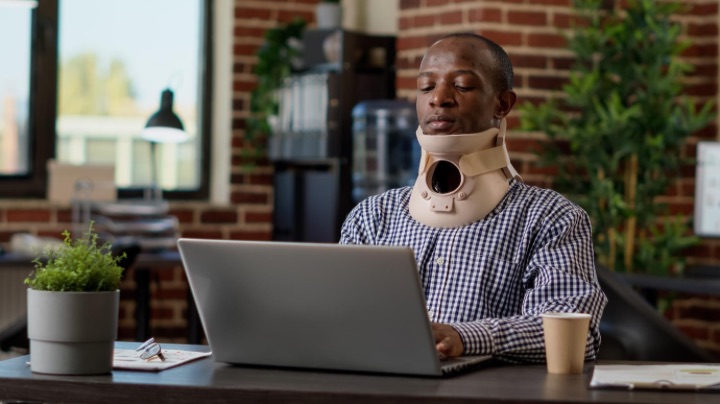 Using neck supports and braces can help treat as well as manage text neck