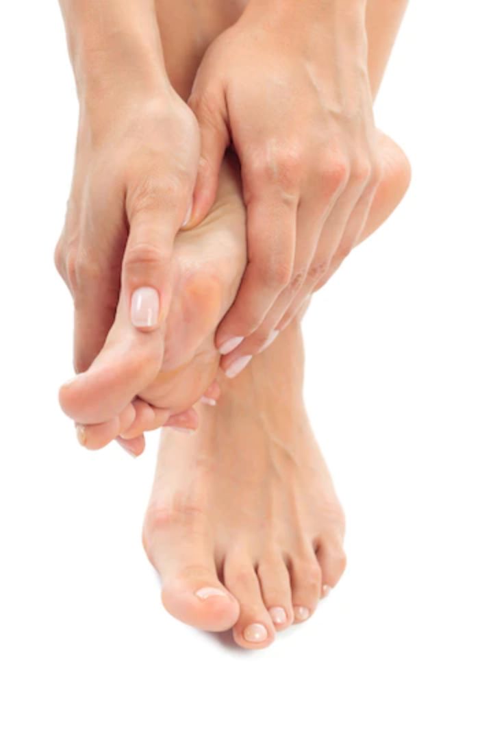 PES planus can cause feet pain